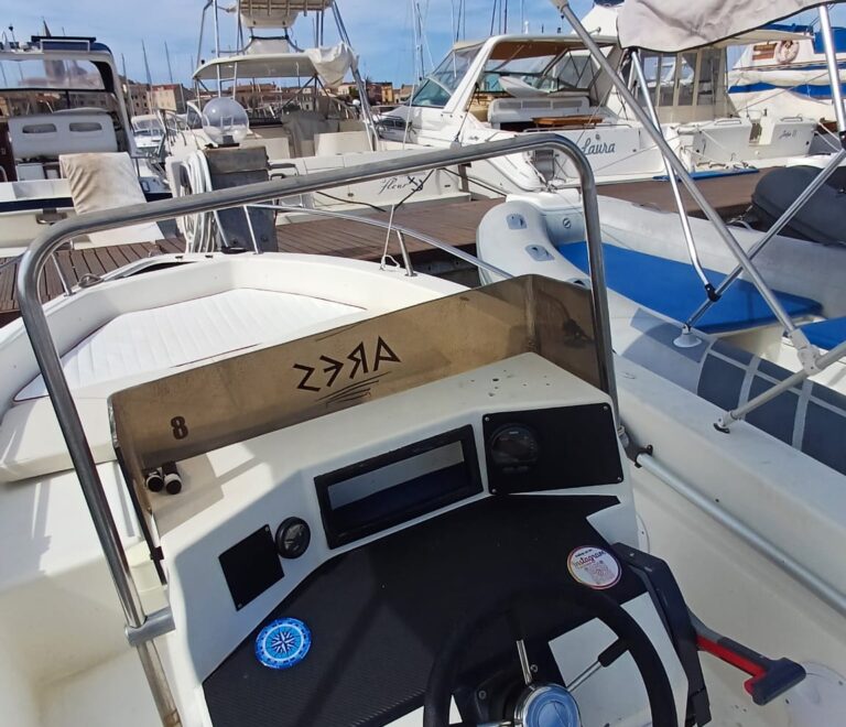 Dinghy