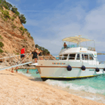 How to choose the perfect boat for your excursion
