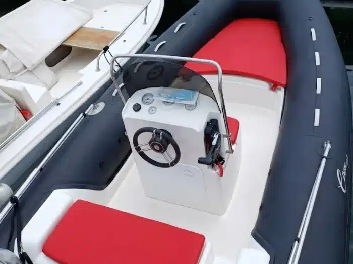 CNC 510 RIB Boat Rental Alghero full view no license required
